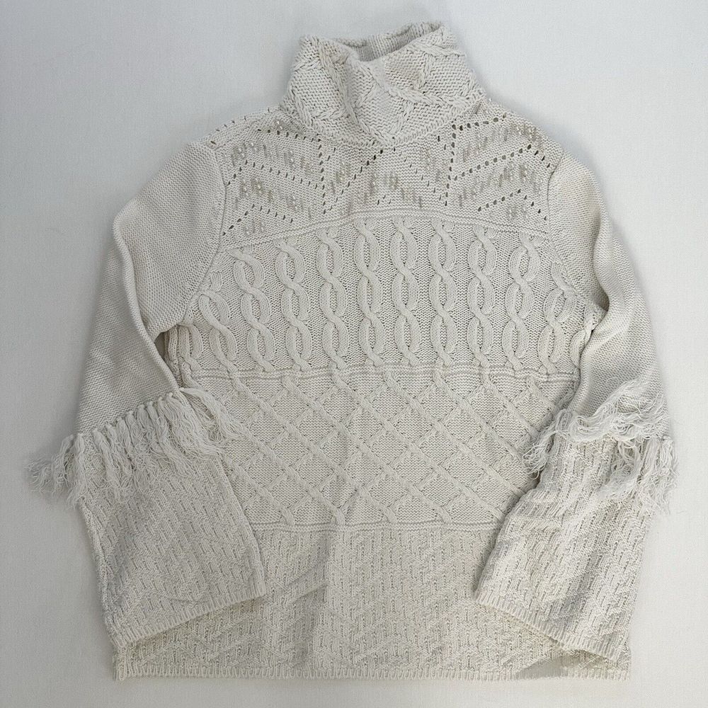 White House Black Market Cable Knit Cottage Sweater Sz Small Core Fringe
